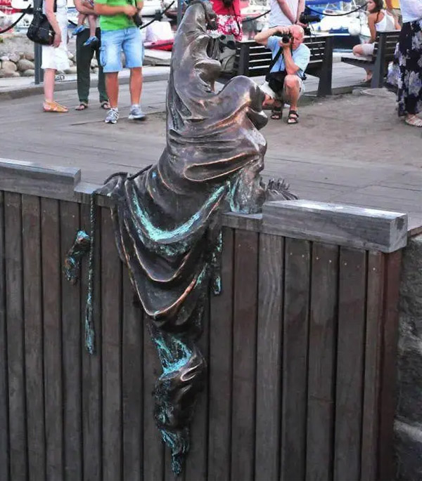 黑色幽靈2.jpg 黑色幽靈2.jpg